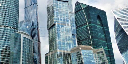 Город Столиц, башня Санкт-Петербург