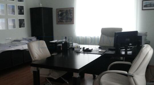 Административное здание - Офисная недвижимость