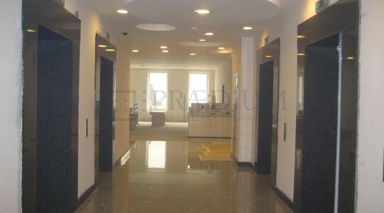 Многофункциональный деловой комплекс "МонАрх центр" - Офисная недвижимость