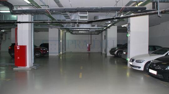 Офисная недвижимость Бизнес-центр "ВАРШАВКА Sky"