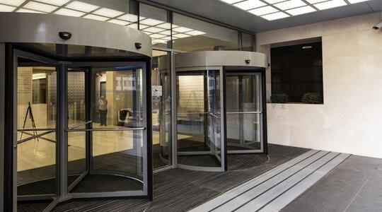 Офисная недвижимость Бизнес-центр "White Stone"