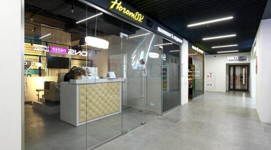 Бизнес-клуб "Тропикано" - Офисная недвижимость