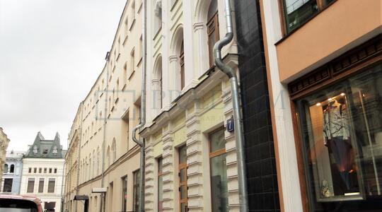 Офисная недвижимость Ветошный пер, д 7, Москва