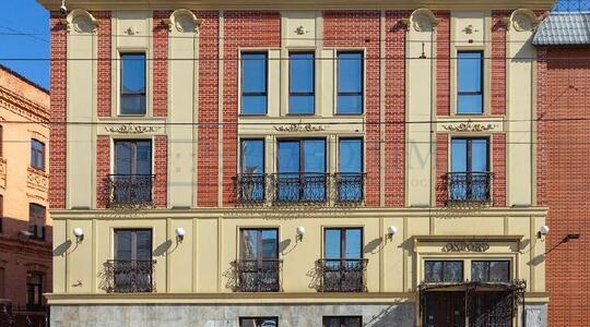 Особняк "Бристоль" - Офисная недвижимость