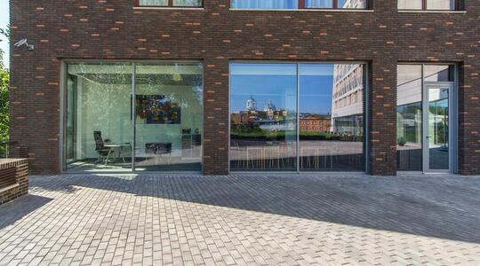 Административно-жилой комплекс  "Шоколад" - Офисная недвижимость