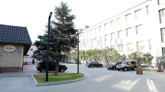 Офисная недвижимость Бизнес-парк "Орджоникидзе, 11"